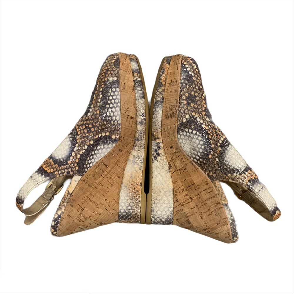 STUART WEITZMAN Snake Embossed Leather Cork Wedges - Picture 4 of 7